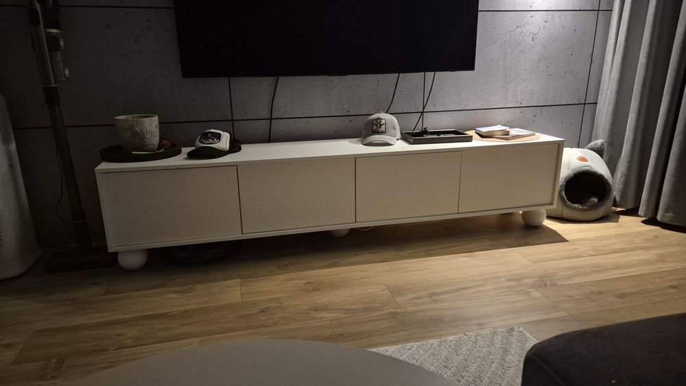 Szafka RTV , nowoczesna 200cm