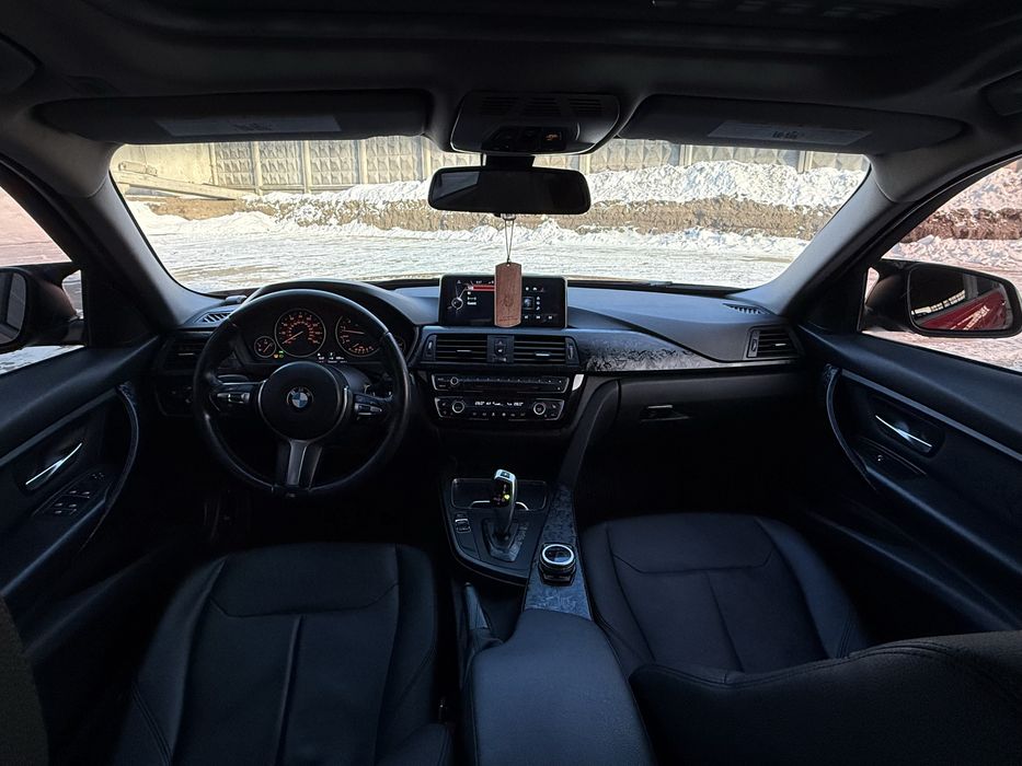 Бмв ф30 рестайлінг