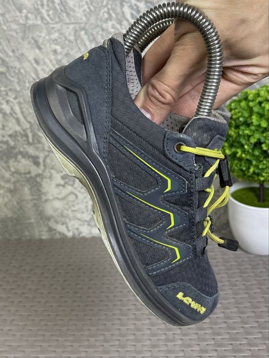 Lowa gore-tex кроссовки полуботинки 29 размер детские трекинговые