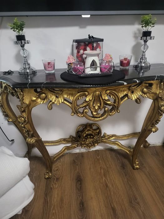 Toaletka,Konsola Barakowa z marmurowym blatem