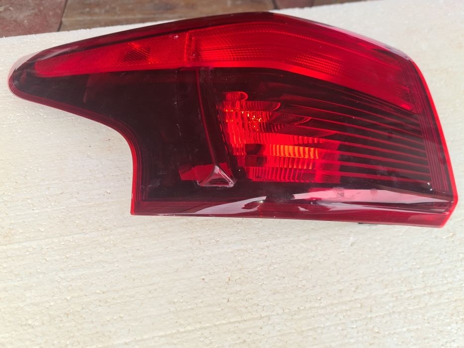 Ліхтар наружній в крило Nissan Rogue Sport 2017