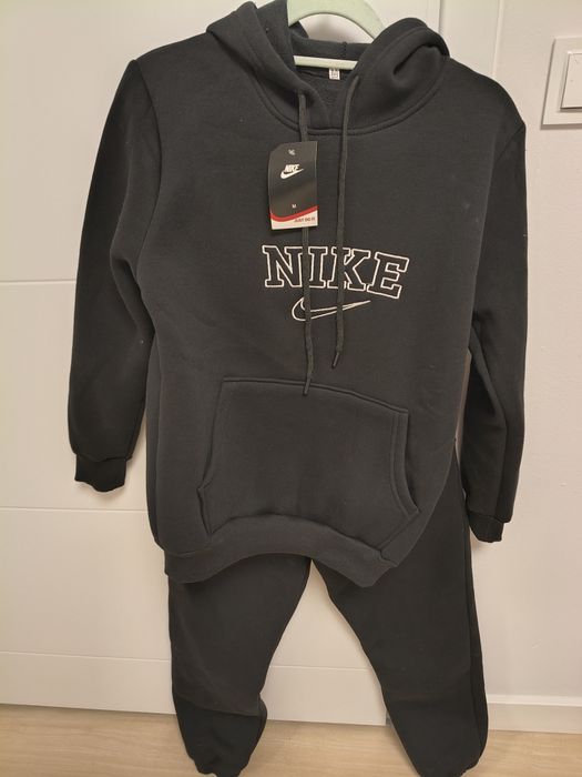 Dres Nike Nowy damski