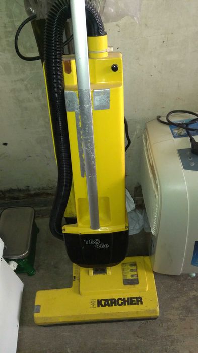 Продам пылесос Karcher