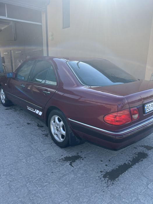 Mercedes w210 1996р 2.0 бенз