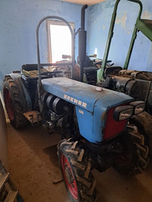 Ciągnik sadowniczy Massey Ferguson 152V Eicher 3710A 4x4