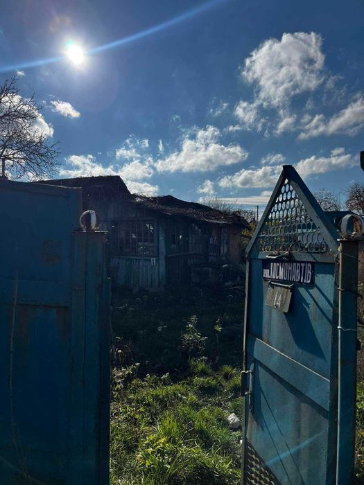 Продаж земельної ділянки у Крюкові
