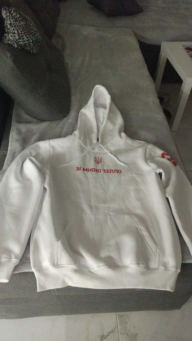 Якісне біле худі з флісом Зі мною тепло