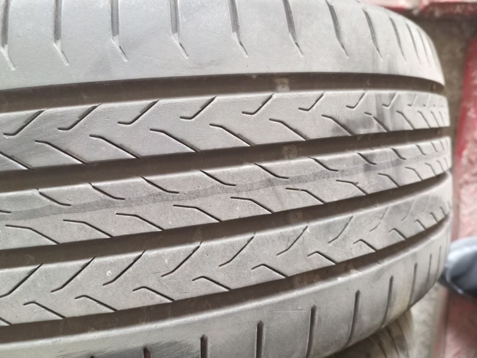 Opony 235/45 r19 nowe demo Continental