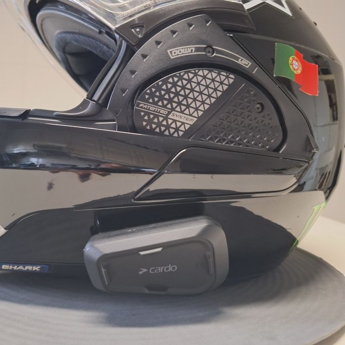 Capacete SHARK Modular preto