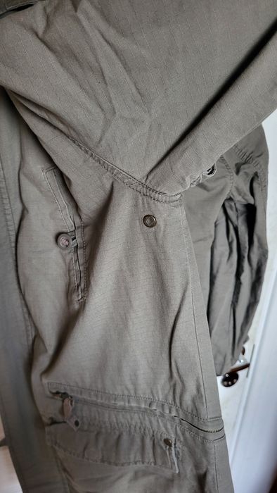 Płaszcz dziecięcy z motywem piratów