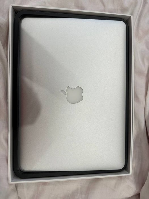 Mac Book Air 13-inch 2017 128 GB