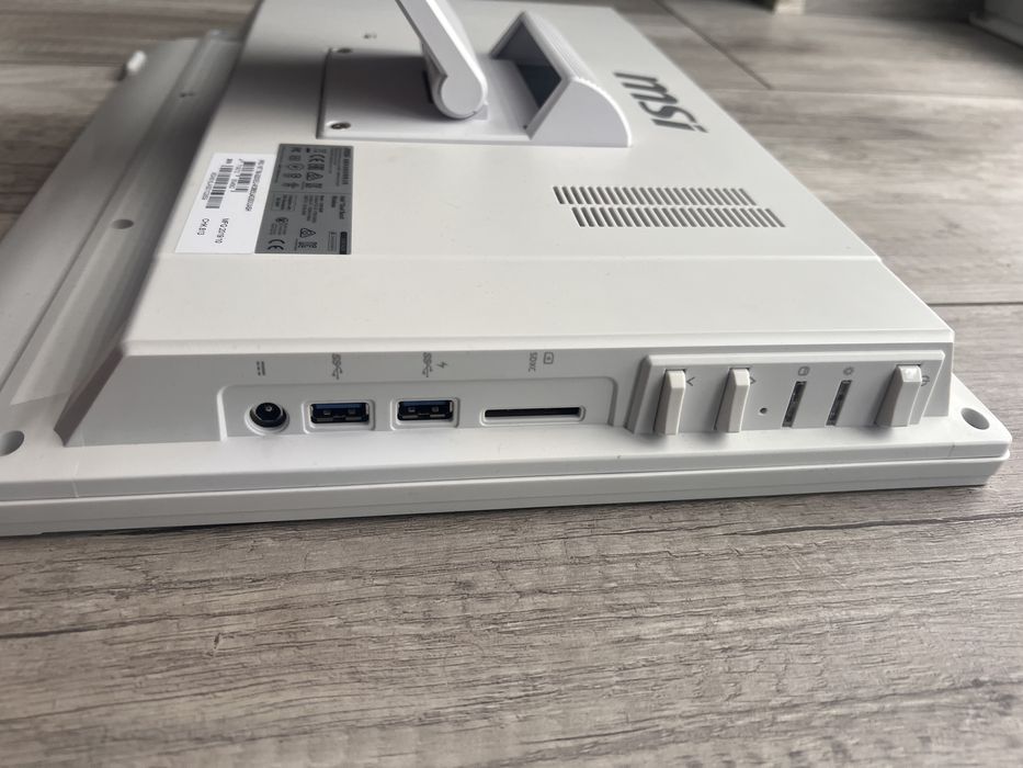 Msi all in one 16t 7m