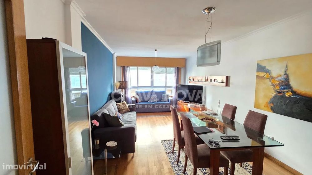 T2 c/ Lugar de Garagem e Arrumos em Ramalde (Prelada)