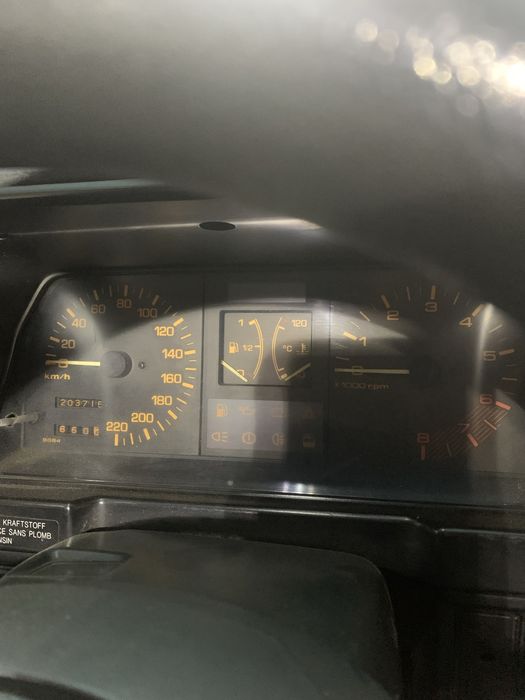 Продам автомобіль MAZDA 323 df