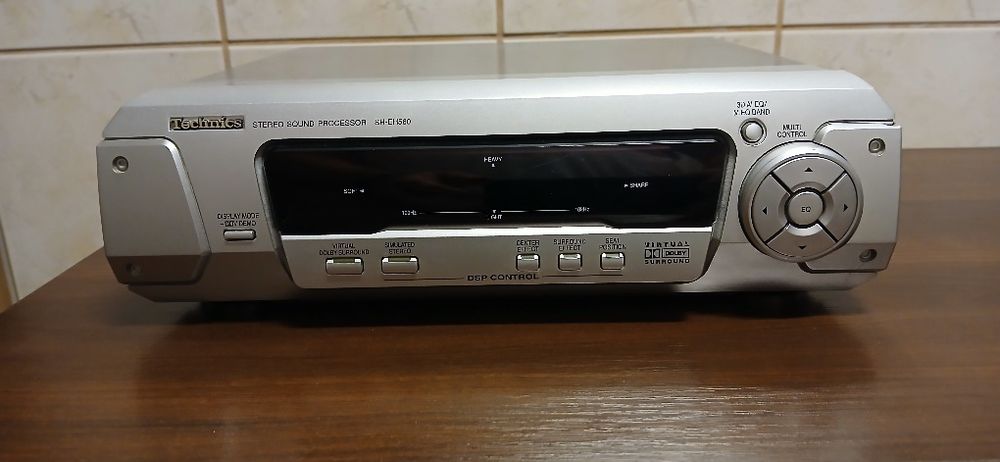 Procesor Technics  SH EH560