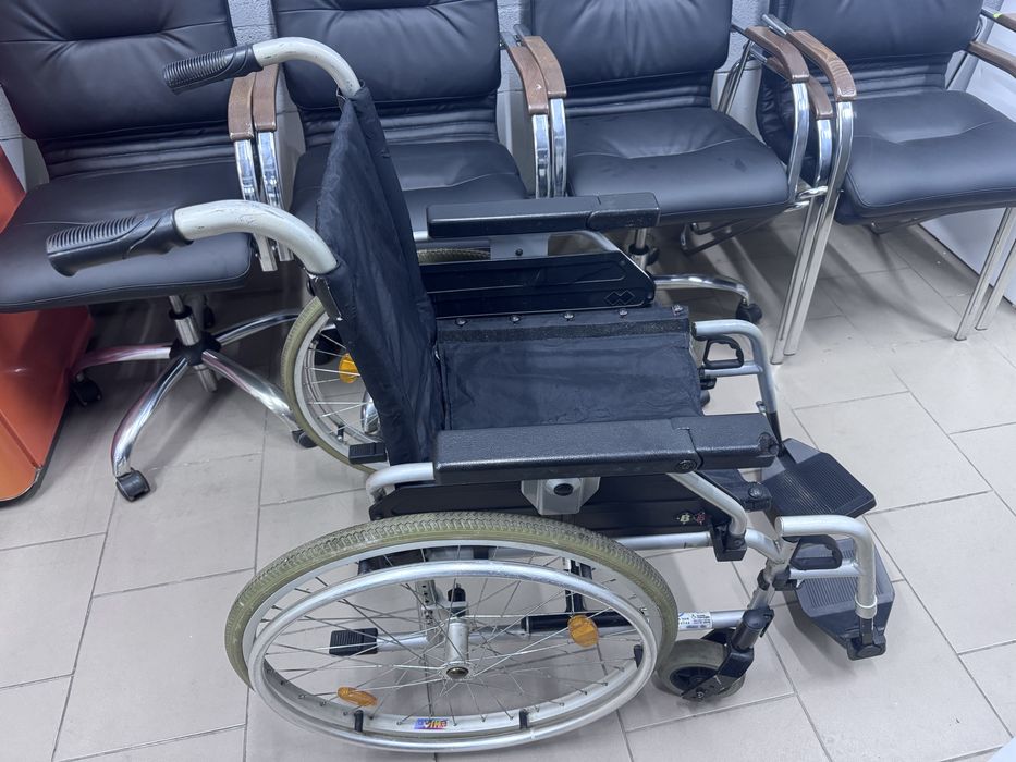 Крісло інвалідне коляска б/у Німеччина