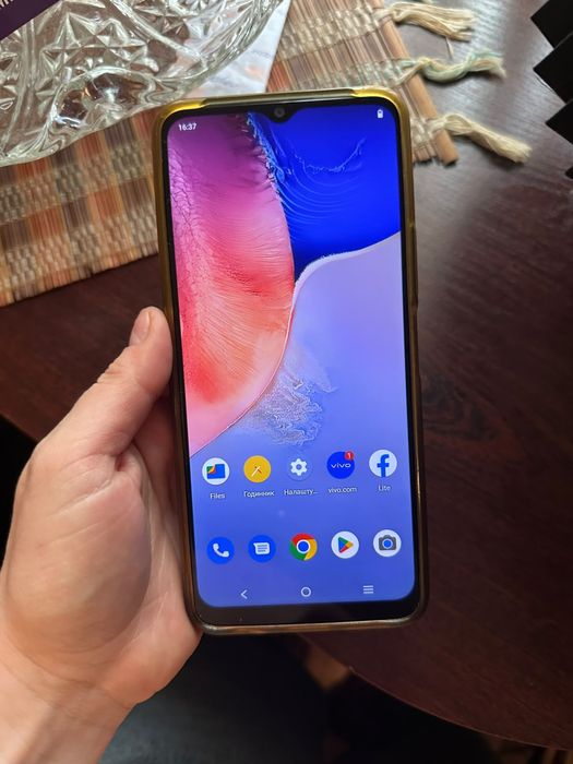 Телефон VIVO Y15A