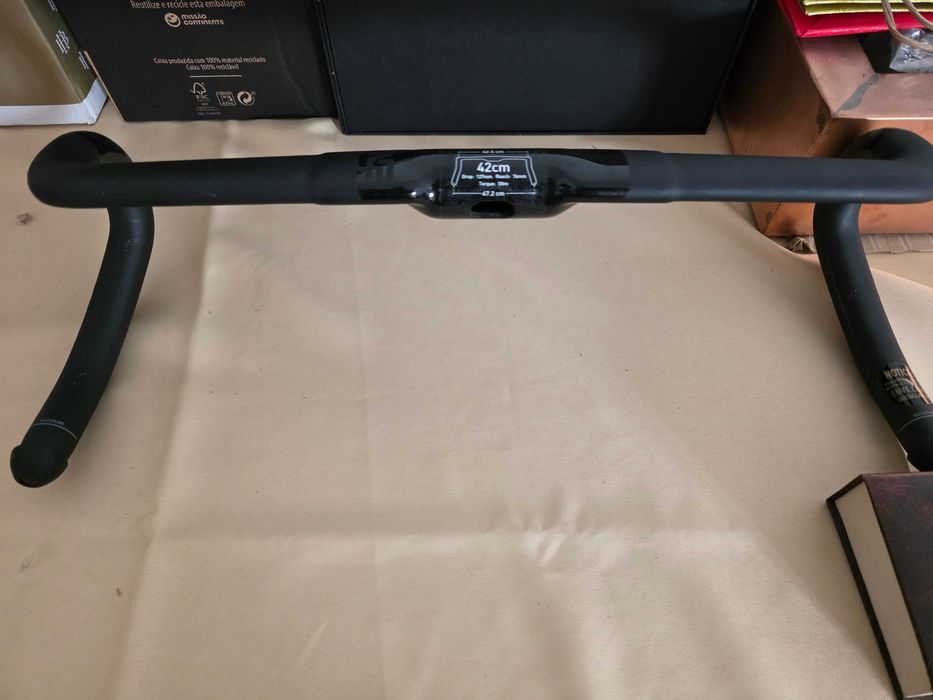 Guidador Enve SES AR Road IN-Route Handlebar 42cm