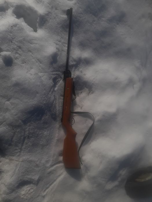 Воздука дуло откідаєця кпопкою