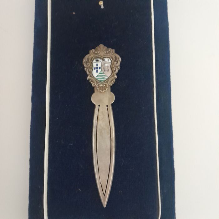 Marcador de livros em prata e níquel