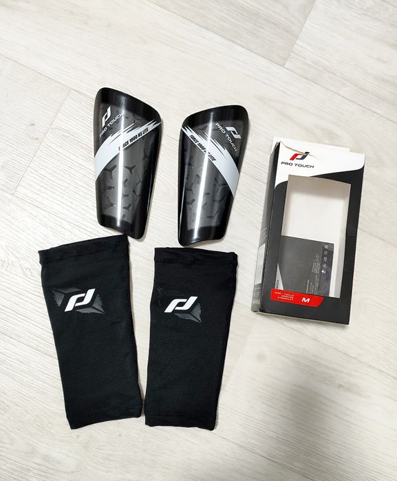 Щитки футбольні Pro Touch Force 1000 HS LITE