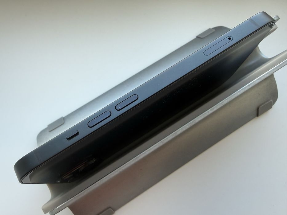 Apple iPhone 13 128gb Midnight Neverlock 85%