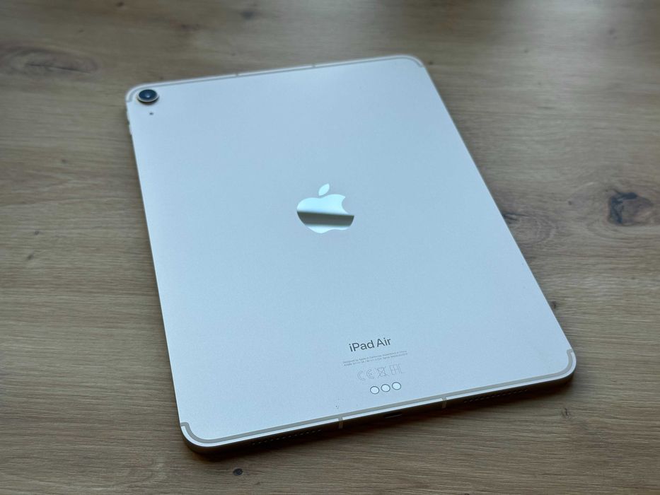 Tablet Apple iPad Air 5 gen. M1 64GB Wi-Fi + Cellular | BAT 90% GW12M