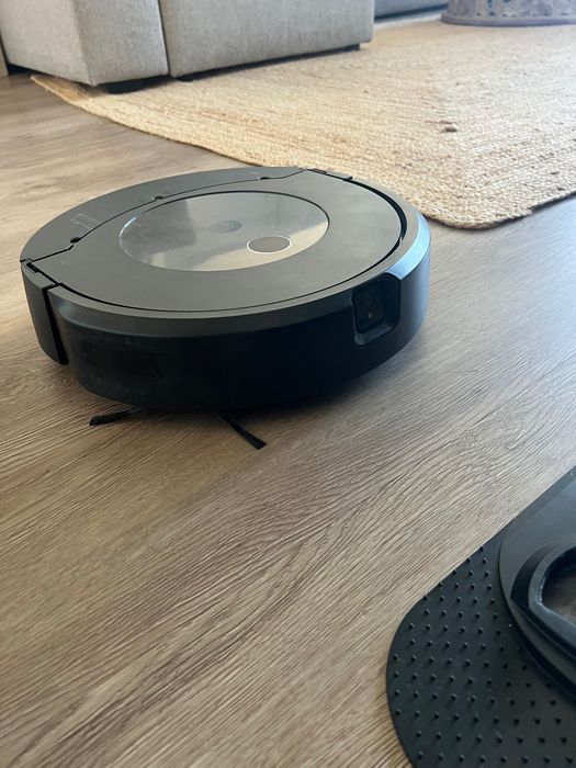 iRobot Roomba Combo j9+ + Clean Base Auto-Fill | Bom Estado