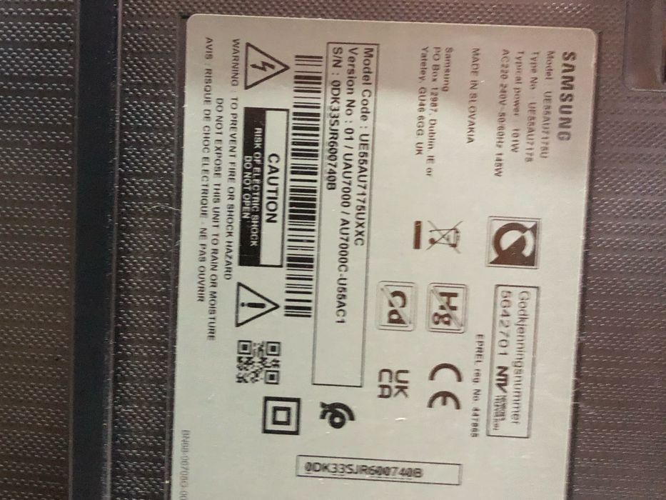 Tv Led Samsung 55 Smart em bom estado 123x70cm.c/ comando mas s/ os pés.