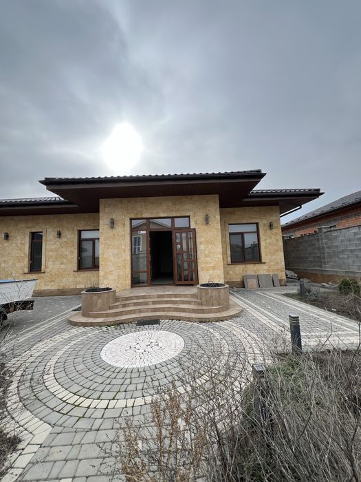 ЖМ Дайберг продам современный дом. На 10 сотках