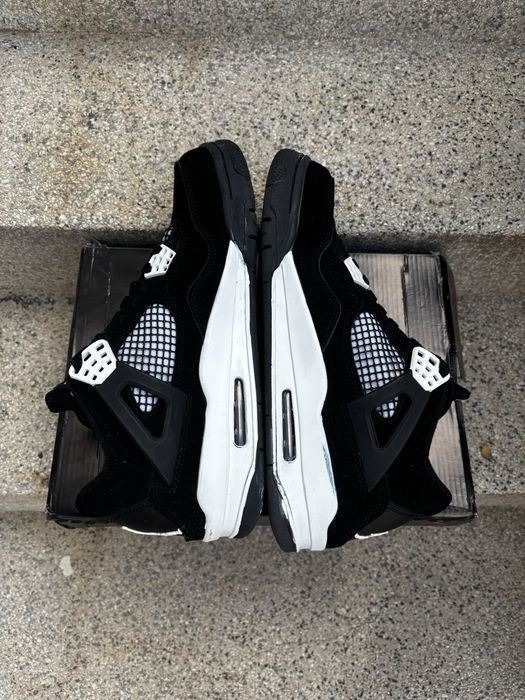 Air Jordan 4 Black White – Tamanho 43