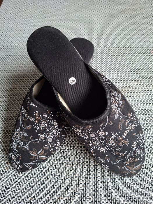 Ręcznie robione pantofle damskie z bawełny