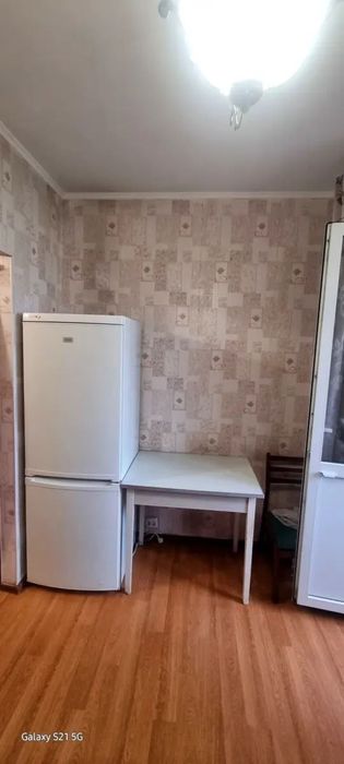 1-к. квартира, вул. Лариси Руденко 8, метро Позняки