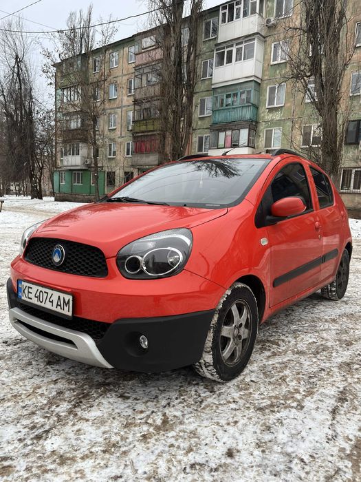 Автомобіль Geely GX2