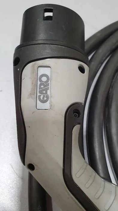 Wallbox 11kW(22kW) com cabo tipo 2 de 4,5m -  GLB-B-DCM-T222FC-R-LAN