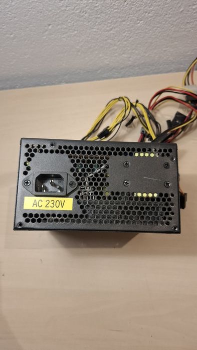 Fonte de alimentação 550w