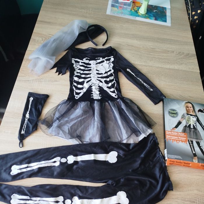 Strój karnawałowy dla dziewczynki 110/122