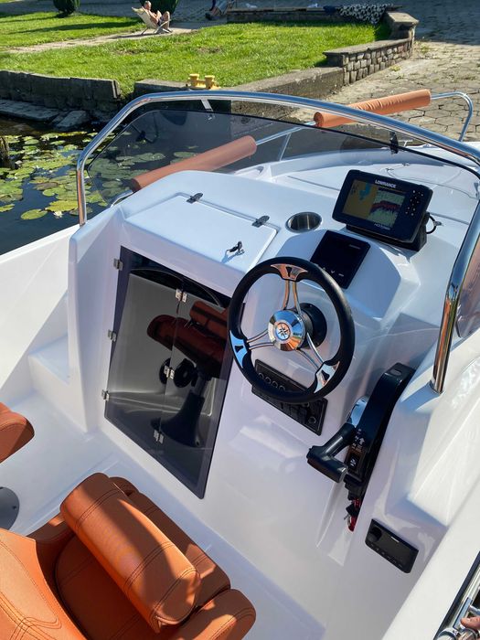 Łódź motorowa Trident Boat 530 z silnikiem Honda 100KM