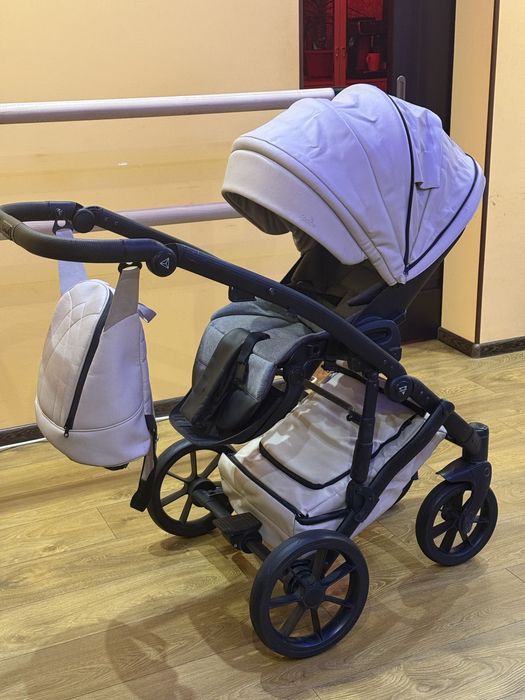 Коляска 2 в 1 Junama Space Beige Eco 02 еко шкіра (J-SpE-02)