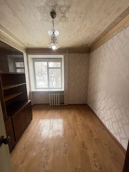 Продам 2-х кімнатну квартиру на Волонтерській (Піонерська)