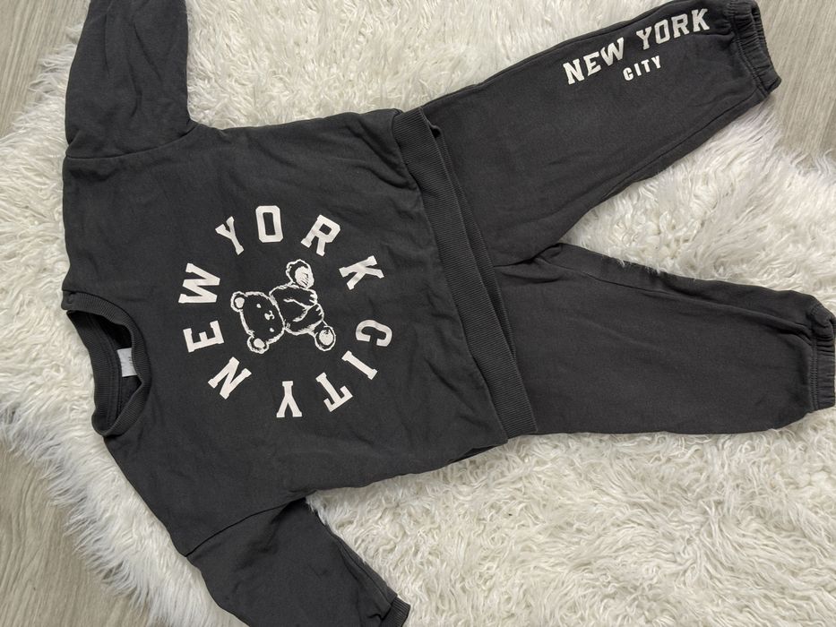 Костюмчик від HM