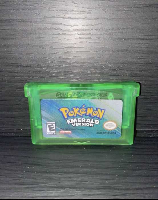 Pokemon emerald