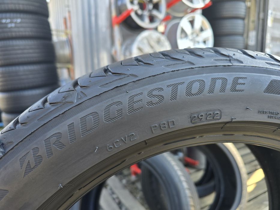 Шини 215.50.18 Bridgestone Turanza T001