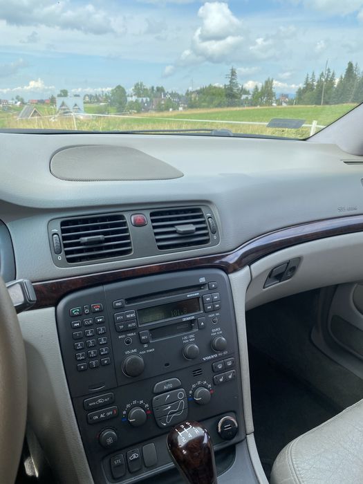 Volvo S80 2.4 R5