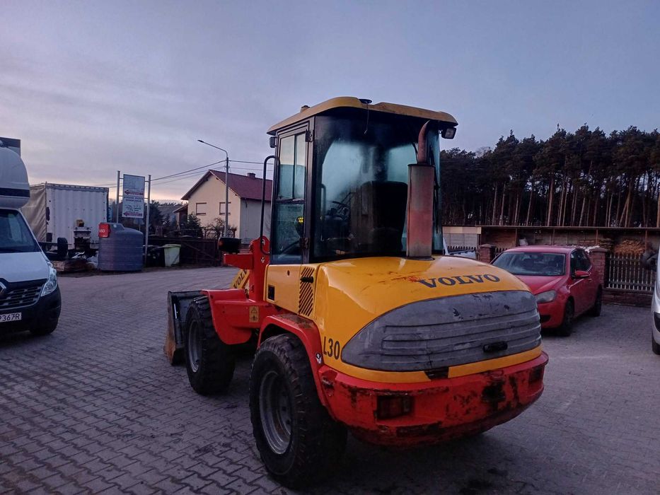 volvo l30 pro ładowarka umowa kupna sprzedaży