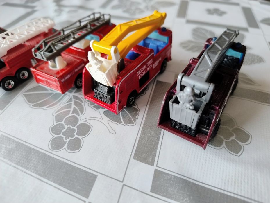Stare wozy strażackie Matchbox  Majorette + Siku