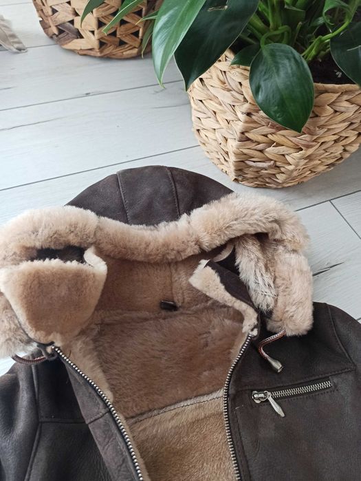 Kurtka płaszczyk kożuszek skórzany rozmiar 92