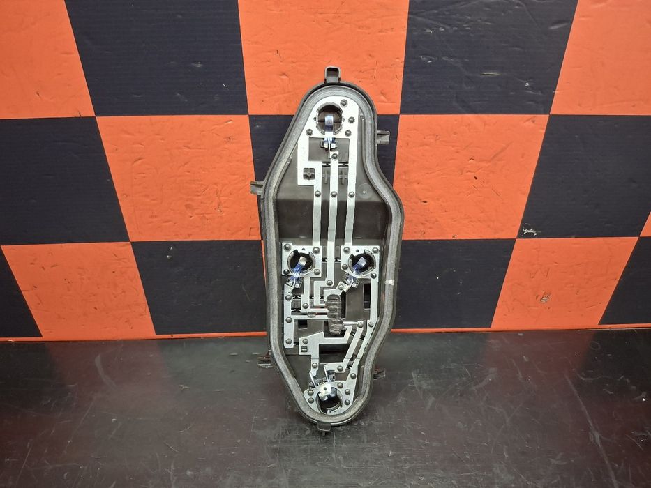 Suporte lâmpada direito CITROËN Berlingo (K9)