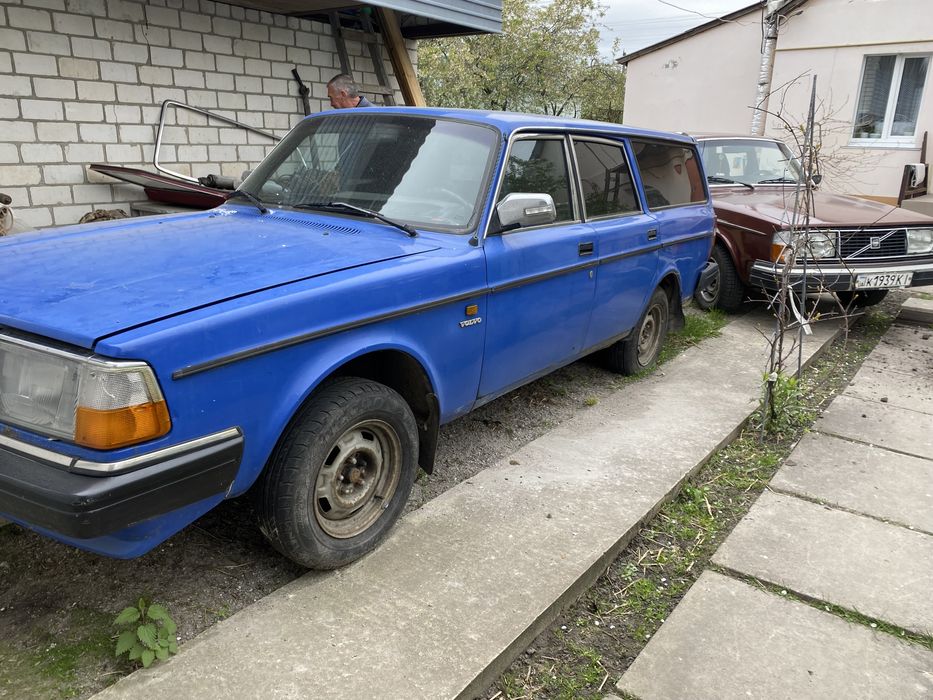 Volvo 245 2.4 дизель / 1985 року