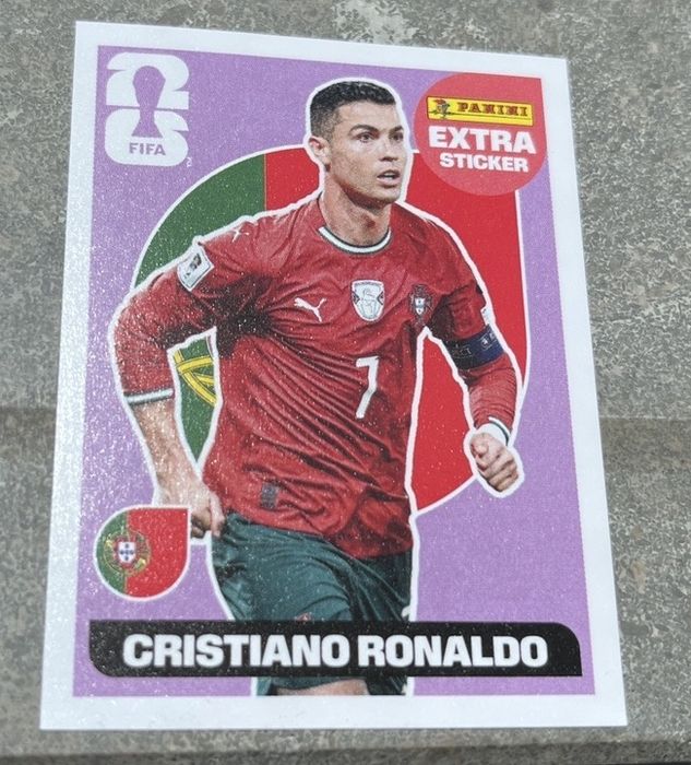 Ronaldo extra sticker silver panini 2026
